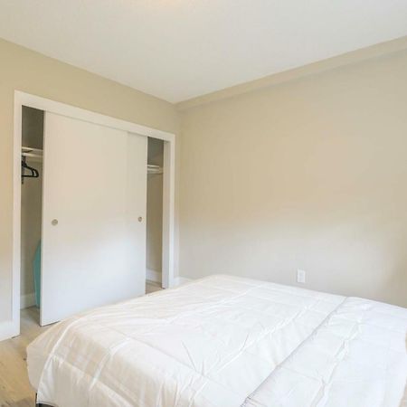 Modern 2BR Apartment in Midtown-Wynwood Miami Buitenkant foto
