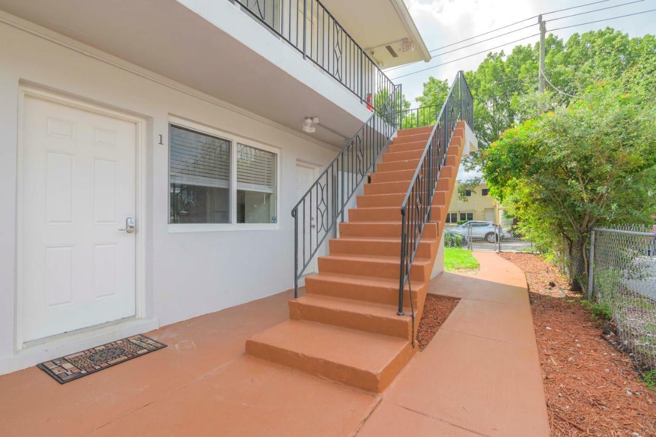 Modern 2BR Apartment in Midtown-Wynwood Miami Buitenkant foto