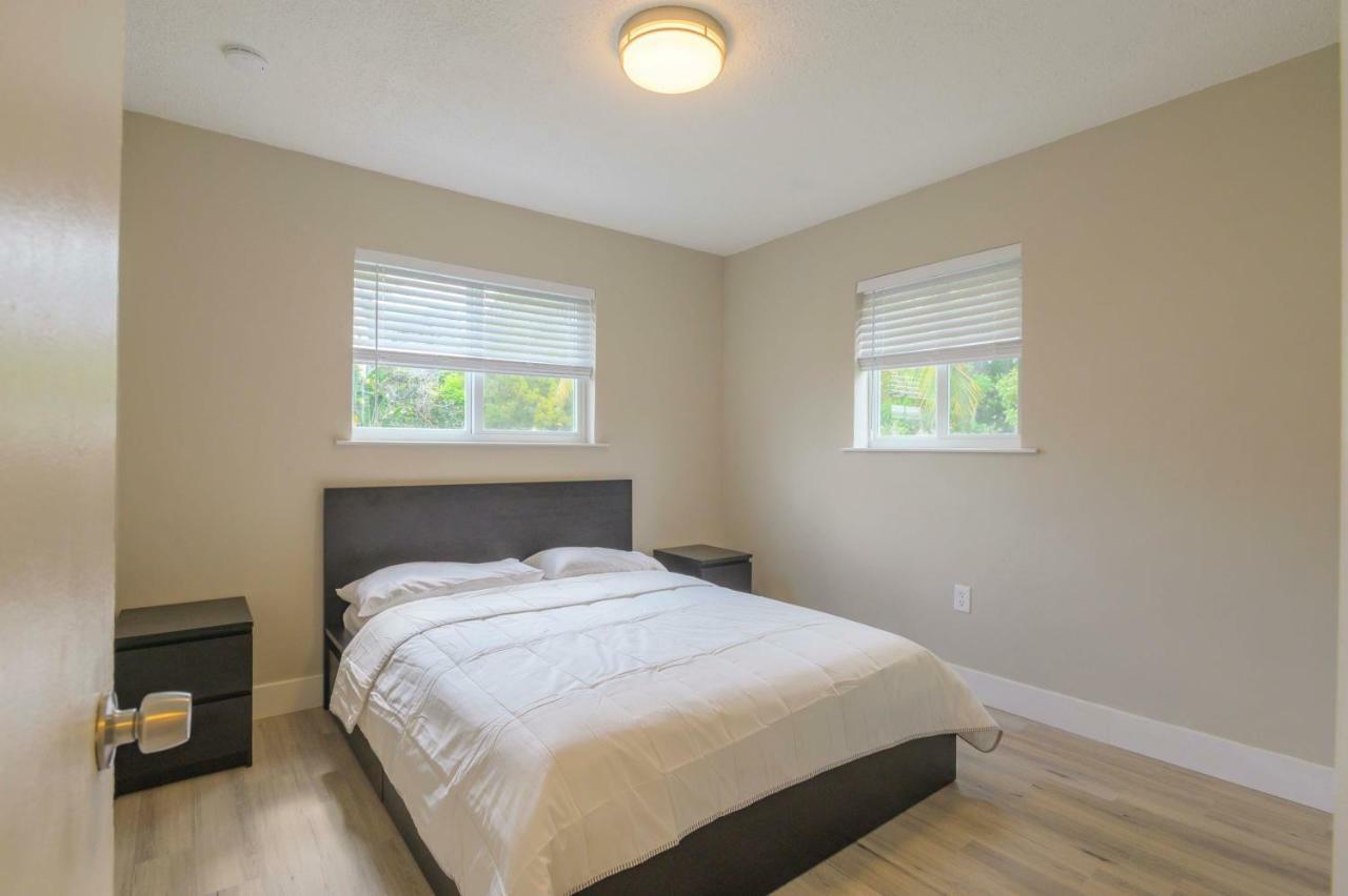 Modern 2BR Apartment in Midtown-Wynwood Miami Buitenkant foto